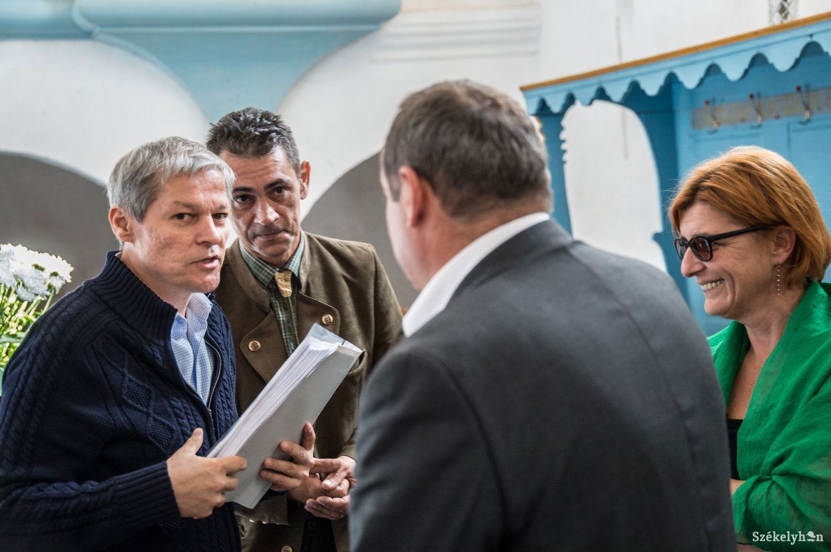 Cioloș szerint nem a kilövési kvóták visszavonása miatt vannak a medveproblémák •  Fotó: Barabás Ákos