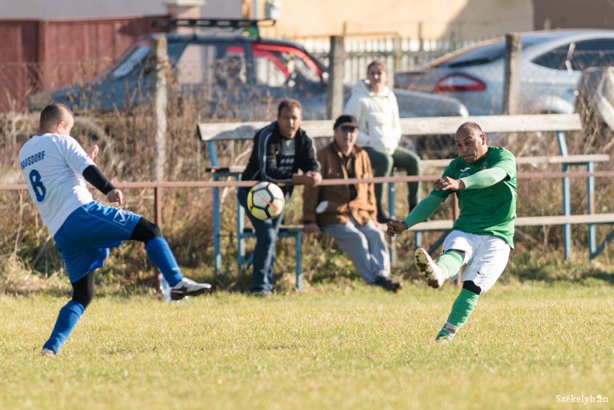 •  Fotó: Veres Nándor