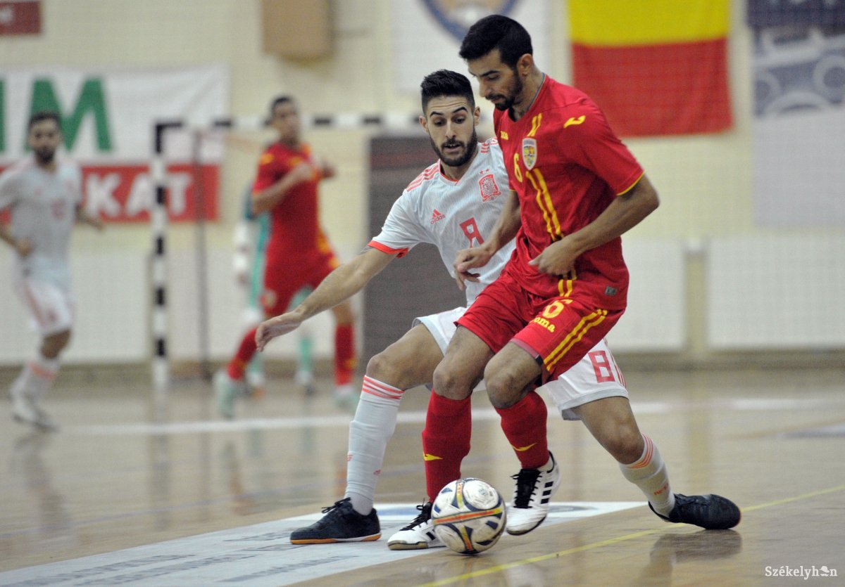 &bullet;  Fotó: Beliczay László