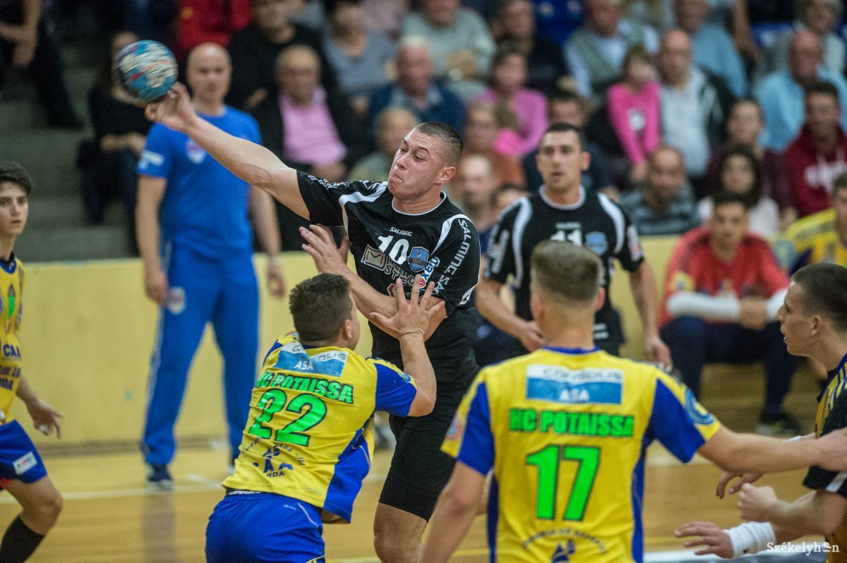 •  Fotó: Barabás Ákos