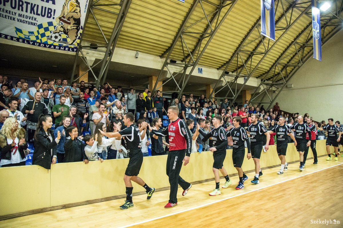 •  Fotó: Barabás Ákos