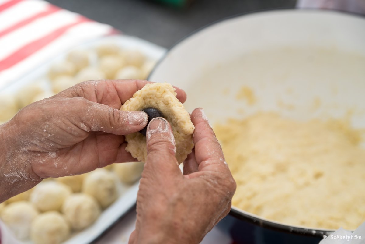 &bullet;  Fotó: Veres Nándor