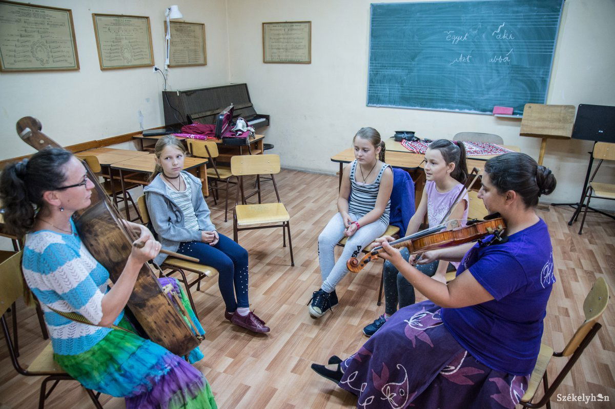 &bullet;  Fotó: Barabás Ákos