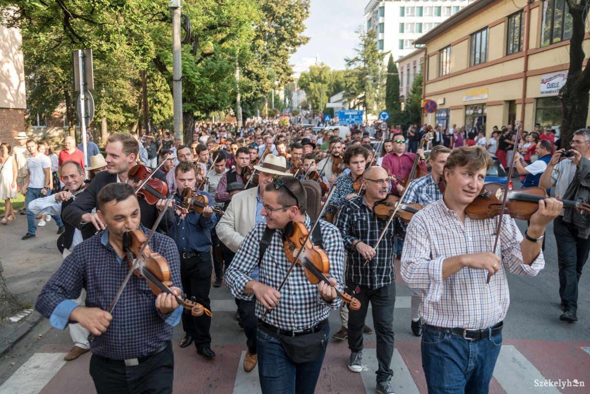 &bullet;  Fotó: Veres Nándor