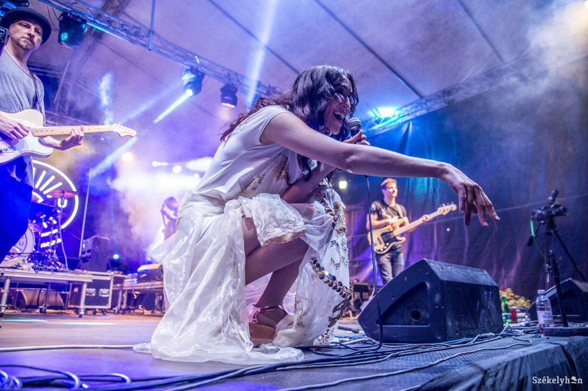 &bullet;  Fotó: Barabás Ákos