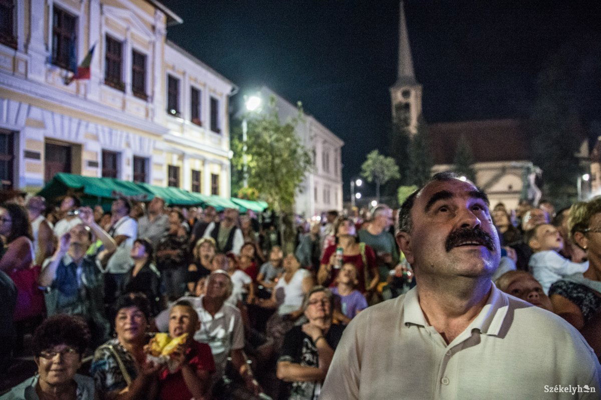 &bullet;  Fotó: Barabás Ákos