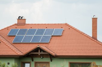 Energiaborúra napelemderű: a prosumerré válás fortélyairól