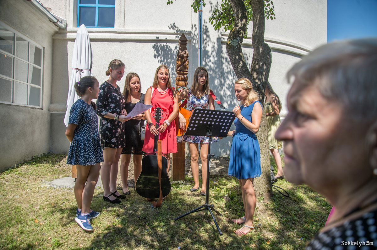 &bullet;  Fotó: Barabás Ákos