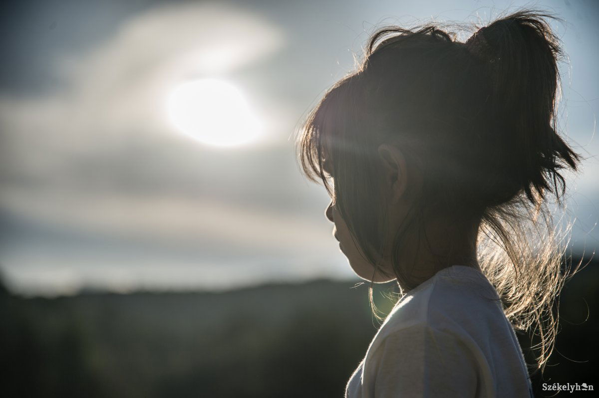 A nevelők munkája nem fejeződik be. Tartani fogják a kapcsolatot a gyerekekkel, és újabb találkozókat, táborokat szerveznek a jövőben. Remélik, hogy lesz, aki megfogadja tanácsaikat &bullet;  Fotó: Barabás Ákos
