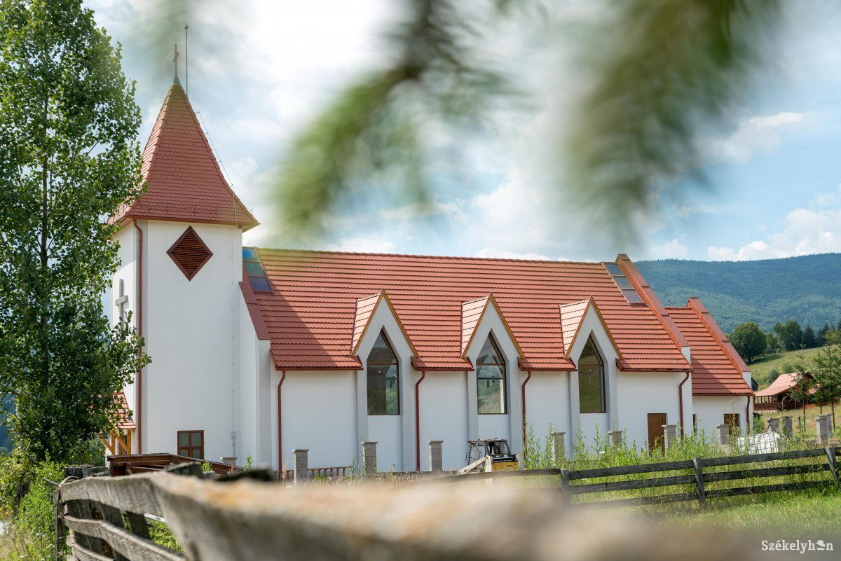 Az udvarhelyszéki Zeteváralja leányegyházközségében, Sikaszó templomában is búcsút ülnek. Archív •  Fotó: Veres Nándor