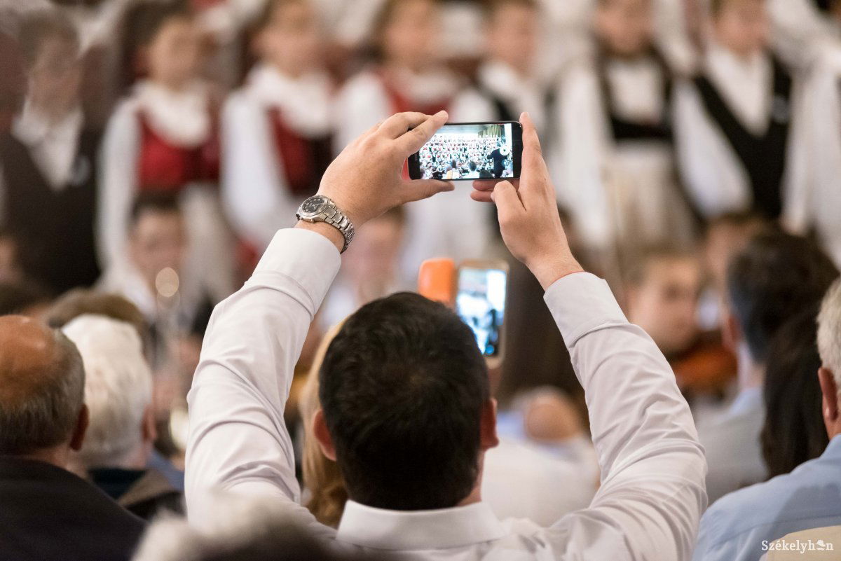•  Fotó: Veres Nándor