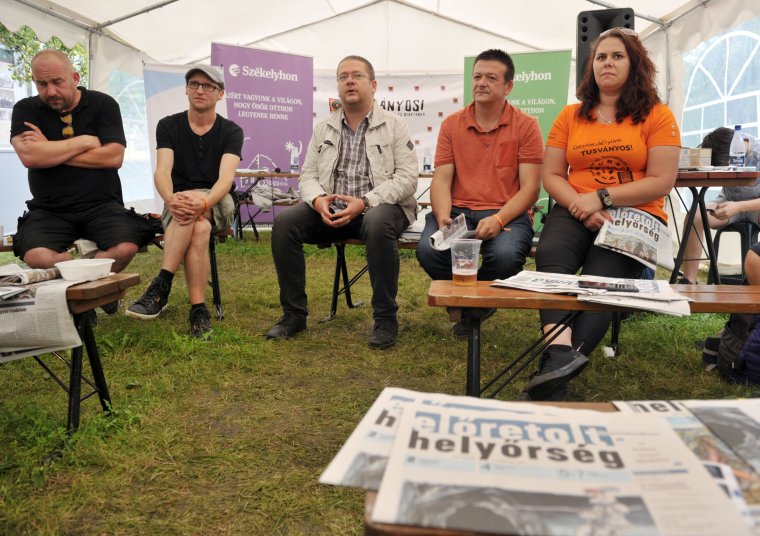 Tömegekhez juttatják el a kortárs irodalmat