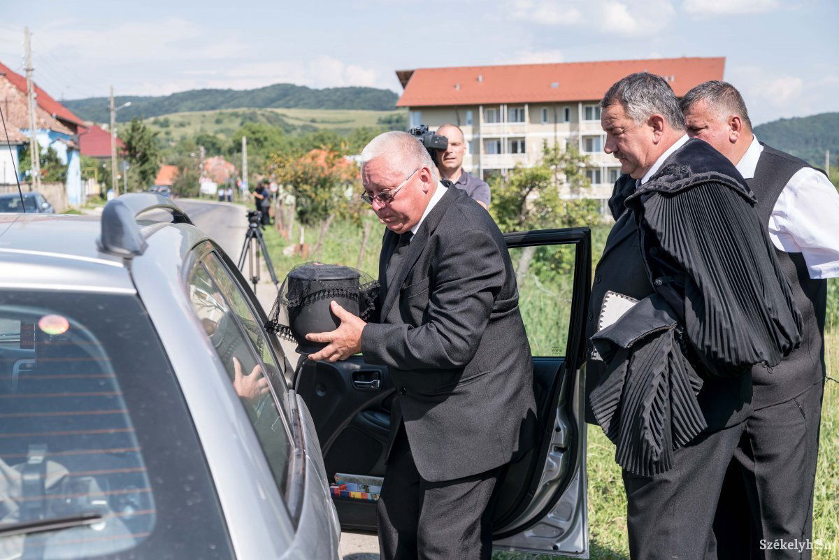 &bullet;  Fotó: Veres Nándor