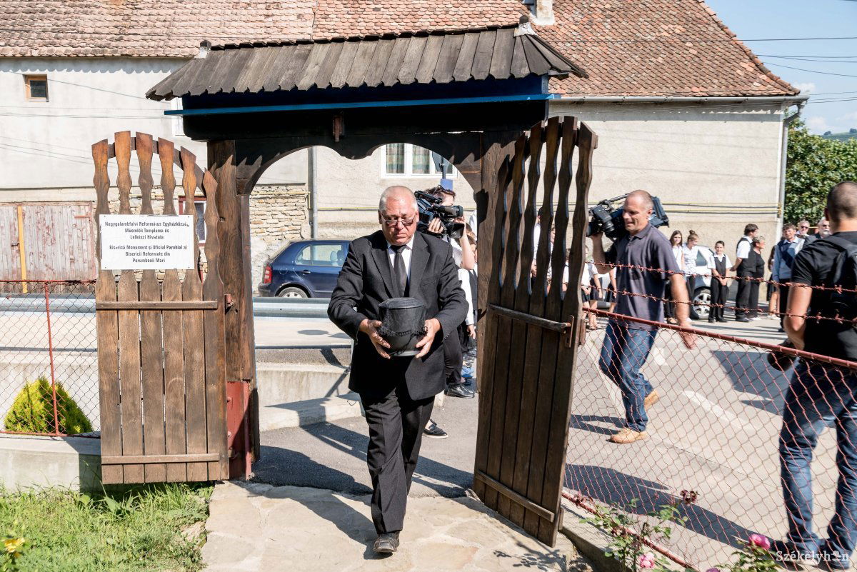 &bullet;  Fotó: Veres Nándor