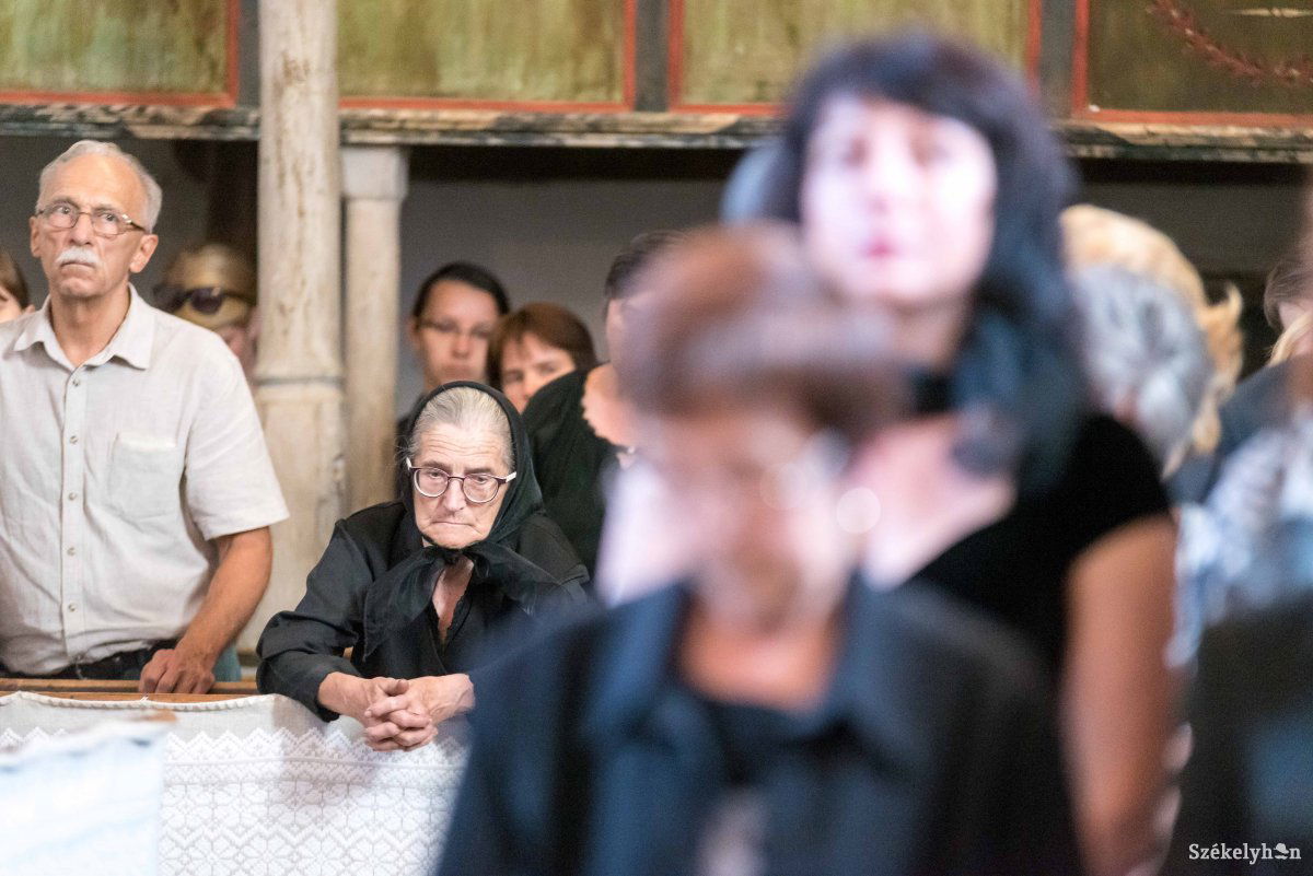 &bullet;  Fotó: Veres Nándor