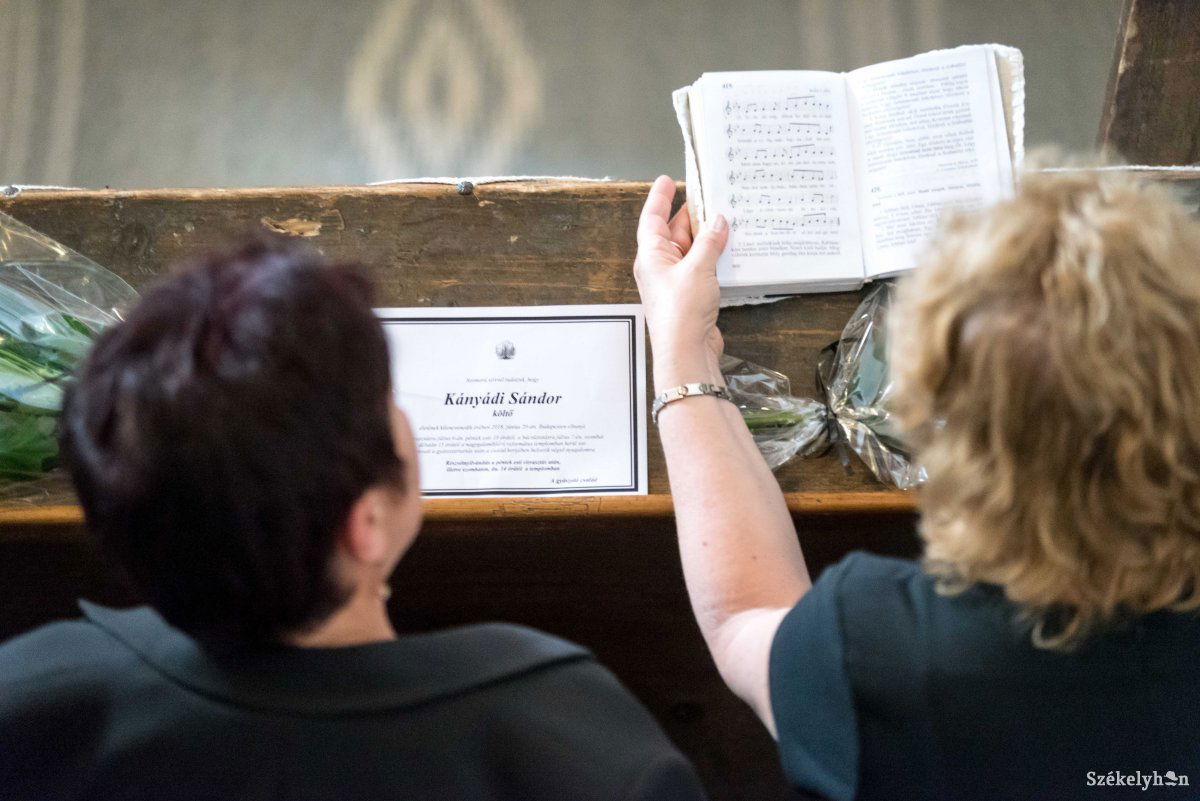 &bullet;  Fotó: Veres Nándor