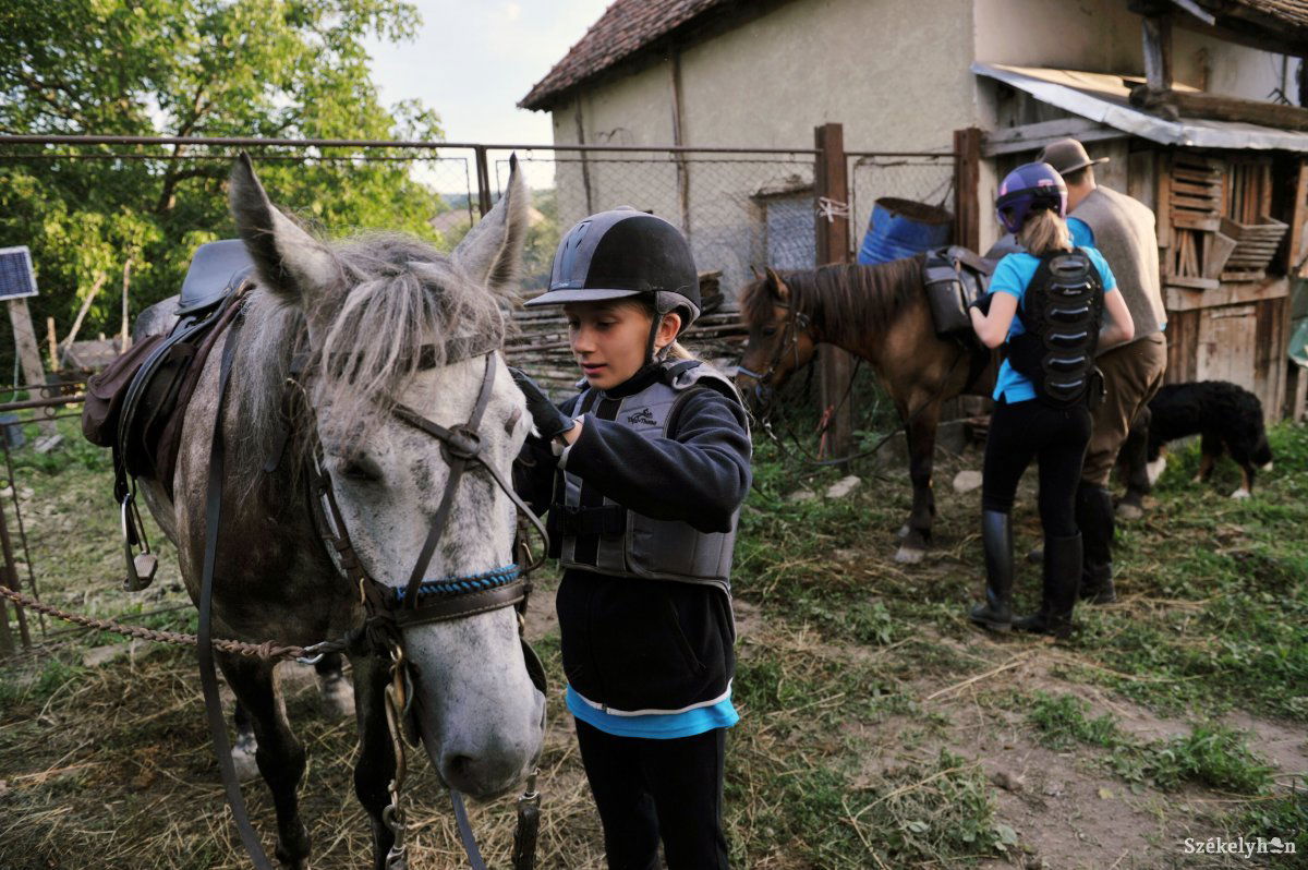 &bullet;  Fotó: Beliczay László