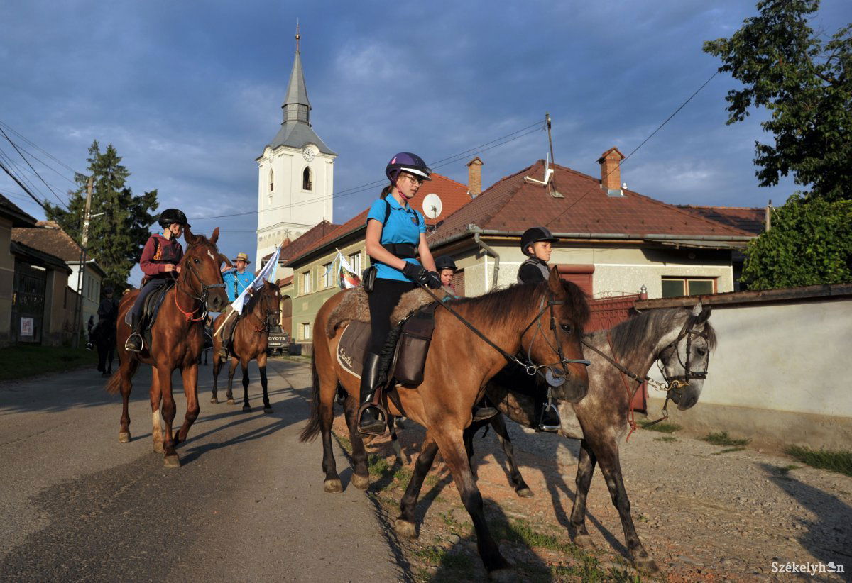 &bullet;  Fotó: Beliczay László