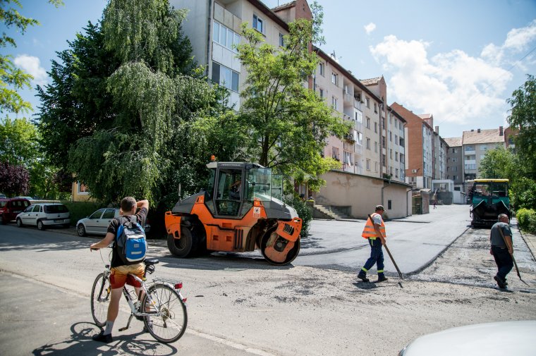 Ezekben az utcákban fognak jelentősebb aszfaltozást végezni Székelyudvarhelyen
