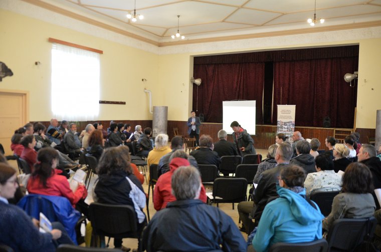 Szakmai fejtágítót tartottak a kulturális és épített örökségről Székelyderzsben