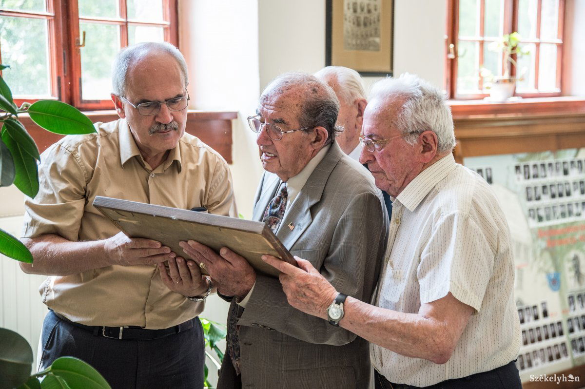 &bullet;  Fotó: Barabás Ákos