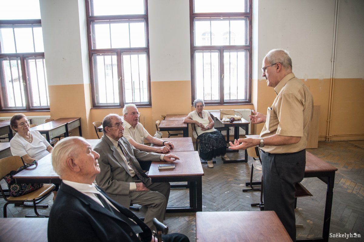 &bullet;  Fotó: Barabás Ákos