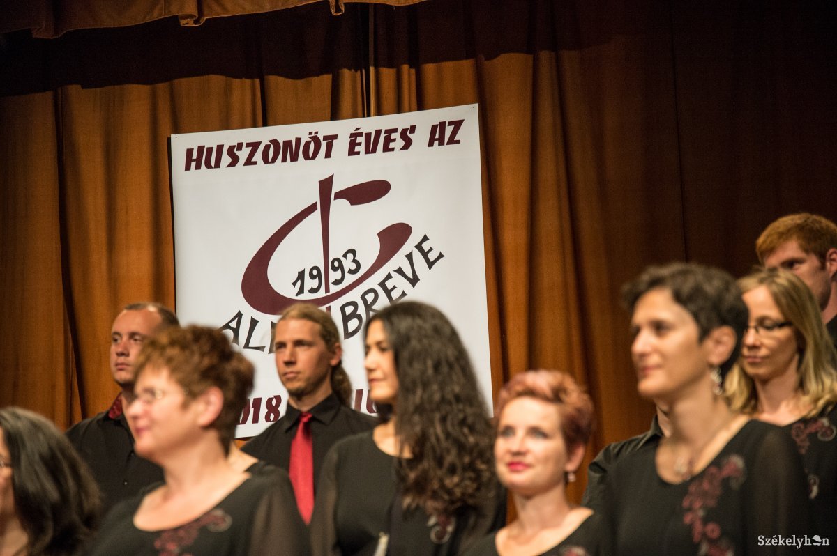 &bullet;  Fotó: Barabás Ákos