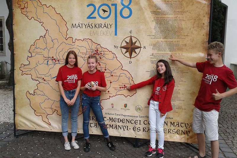 A boldog csapat, akik nem csak kijutottak a döntőre, hanem ott másodikok lettek &bullet;  Fotó: Novák Károly István