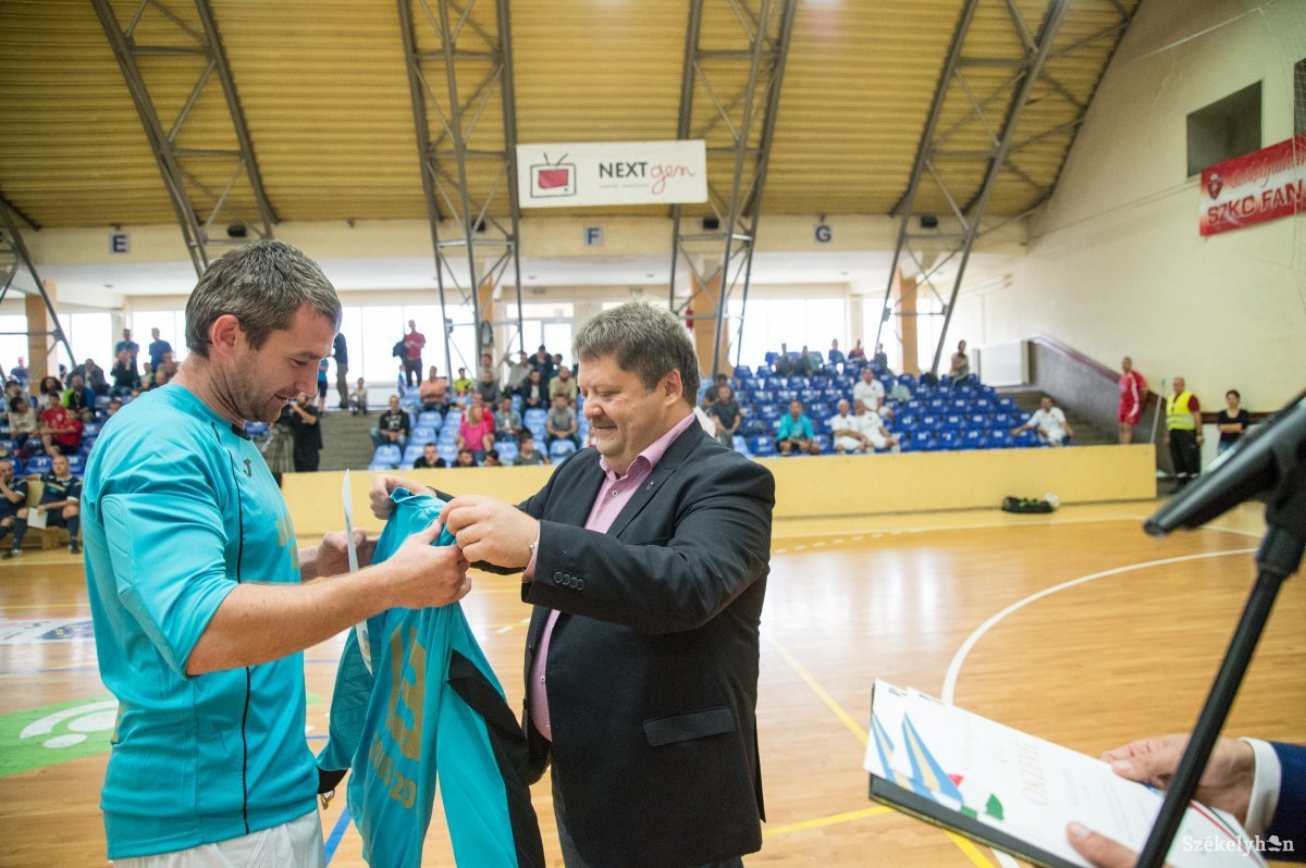 &bullet;  Fotó: Barabás Ákos