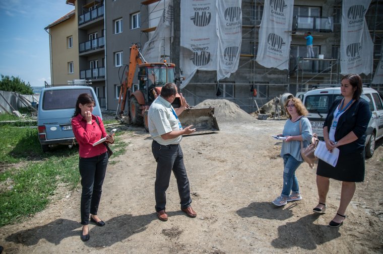 Bekukkantó az új udvarhelyi szociális lakásokba