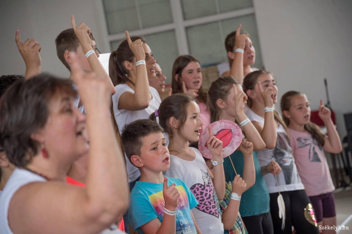 &bullet;  Fotó: Barabás Ákos