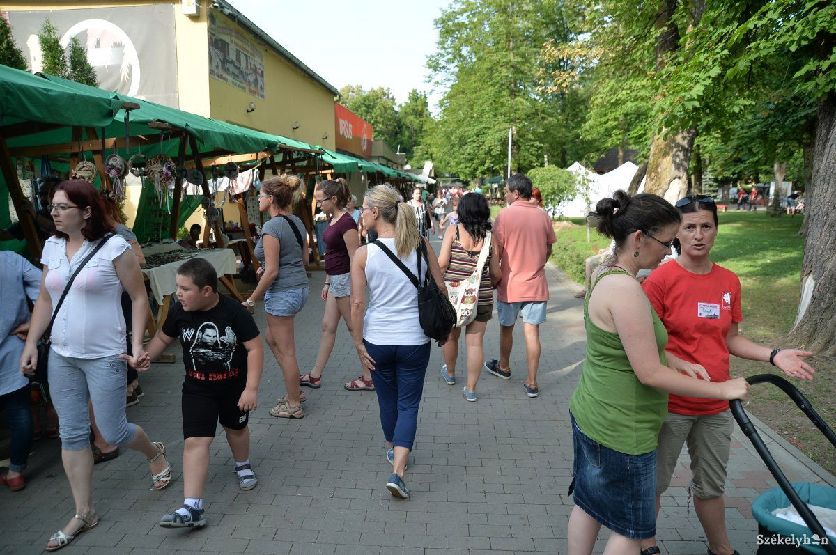 &bullet;  Fotó: Barabás Ákos