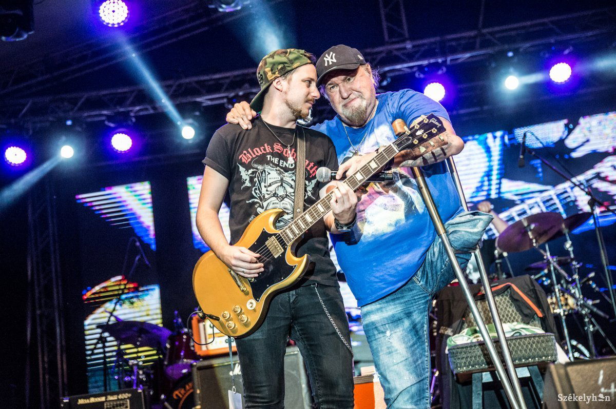 &bullet;  Fotó: Barabás Ákos