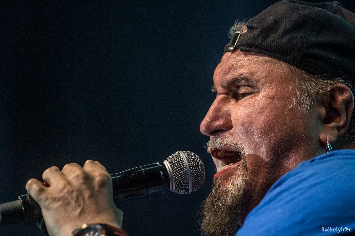 &bullet;  Fotó: Barabás Ákos