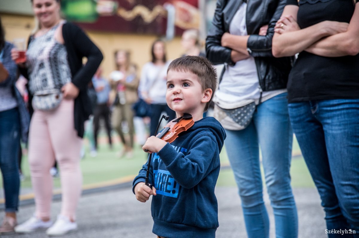 &bullet;  Fotó: Barabás Ákos