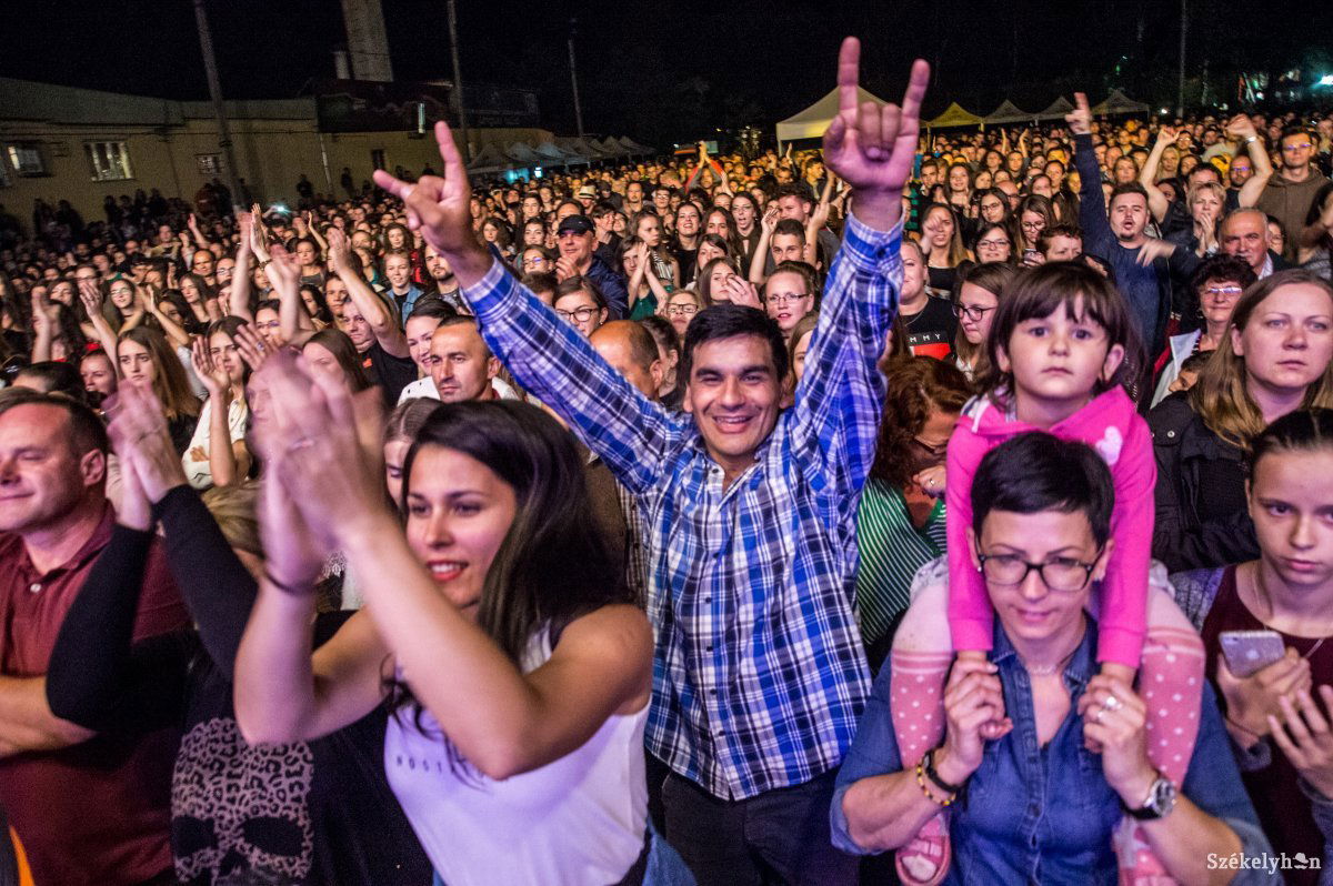 &bullet;  Fotó: Barabás Ákos