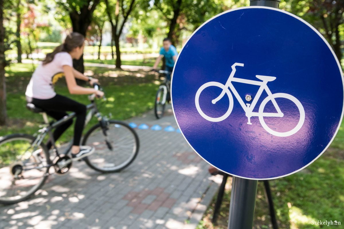 &bullet;  Fotó: Veres Nándor