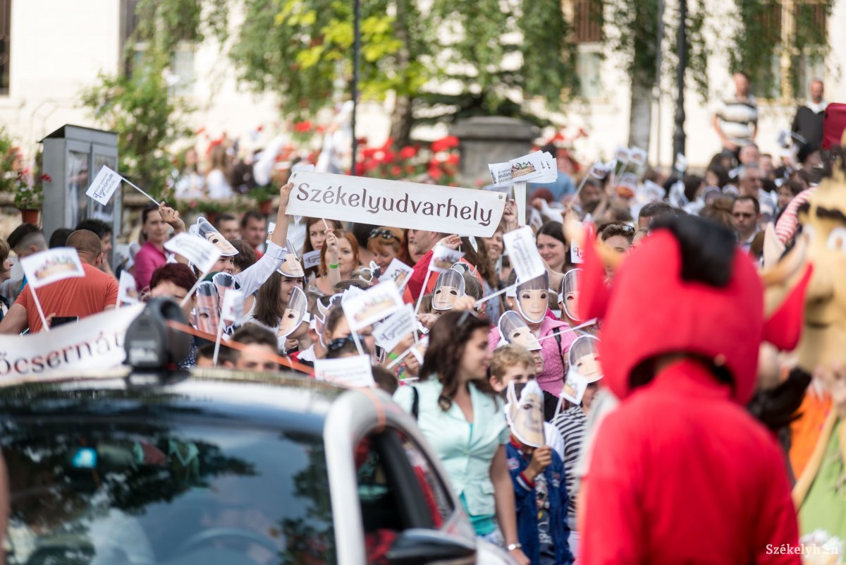 &bullet;  Fotó: Veres Nándor