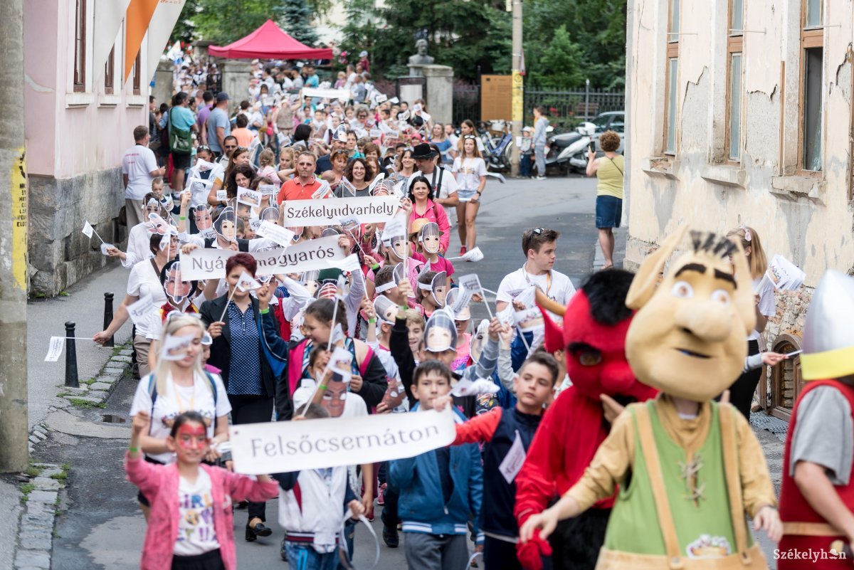 &bullet;  Fotó: Veres Nándor