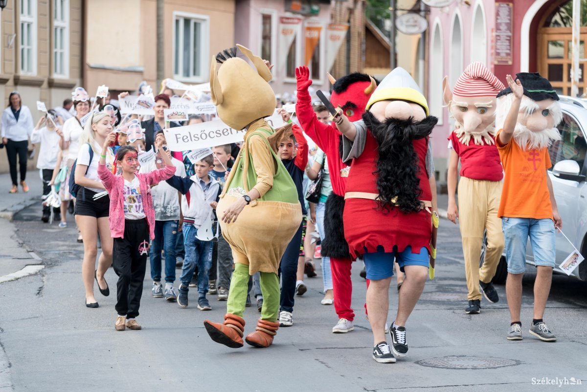 &bullet;  Fotó: Veres Nándor