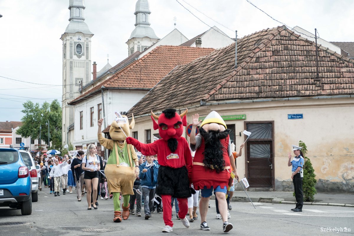 &bullet;  Fotó: Veres Nándor