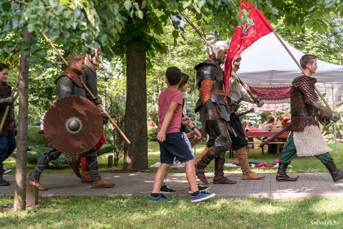 &bullet;  Fotó: Veres Nándor