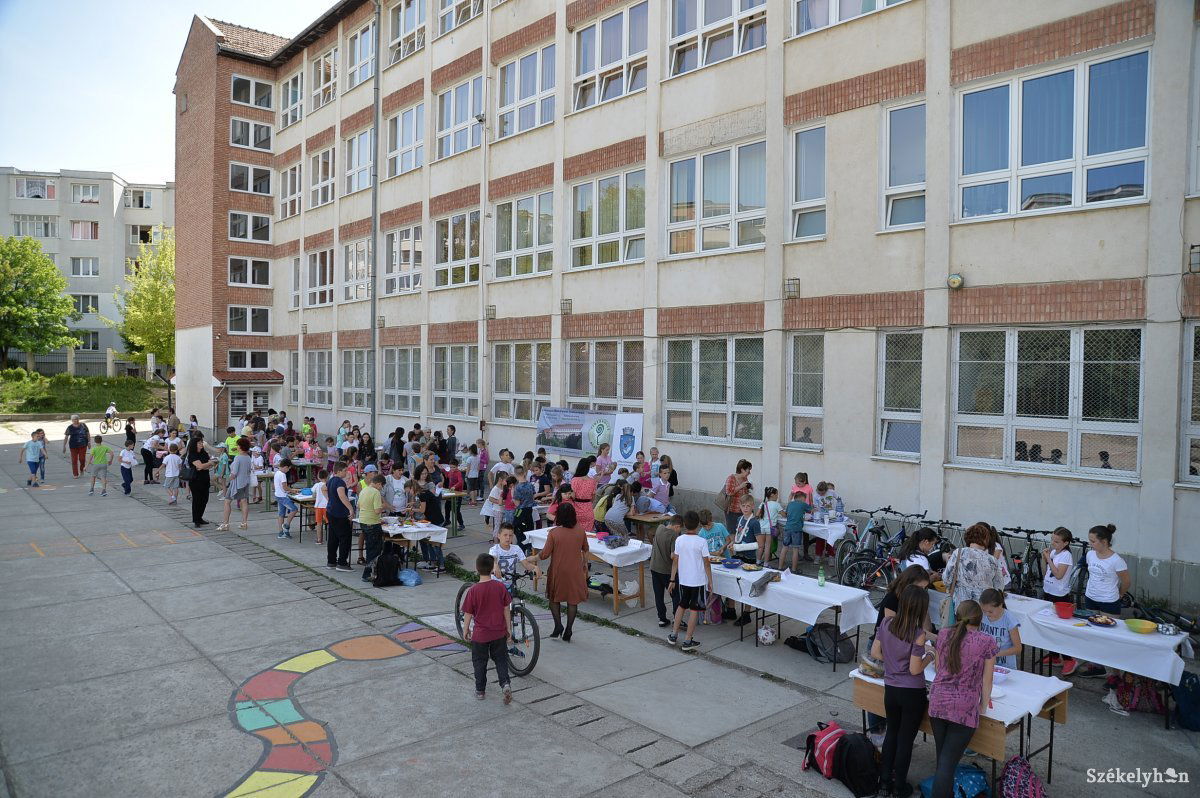 &bullet;  Fotó: Barabás Ákos