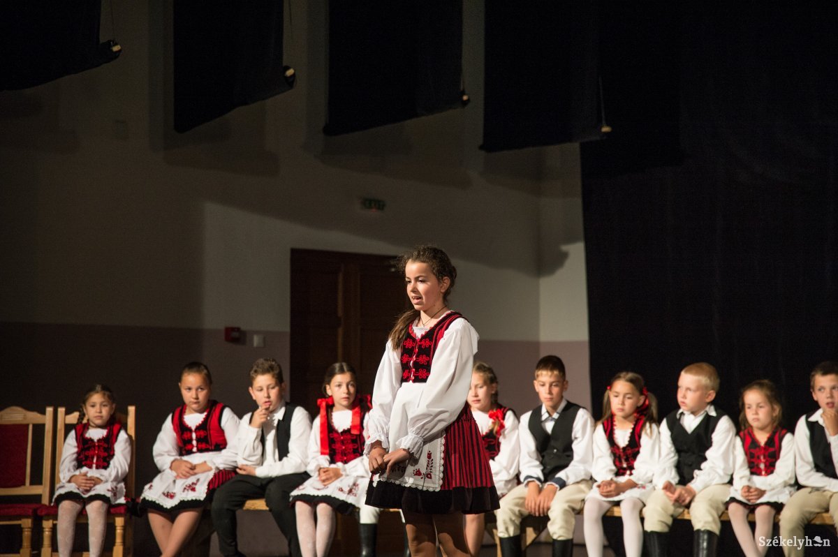 &bullet;  Fotó: Barabás Ákos