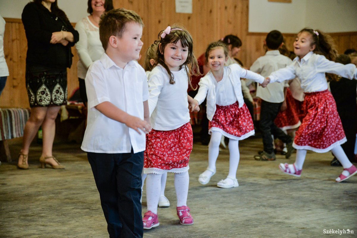 &bullet;  Fotó: Barabás Ákos