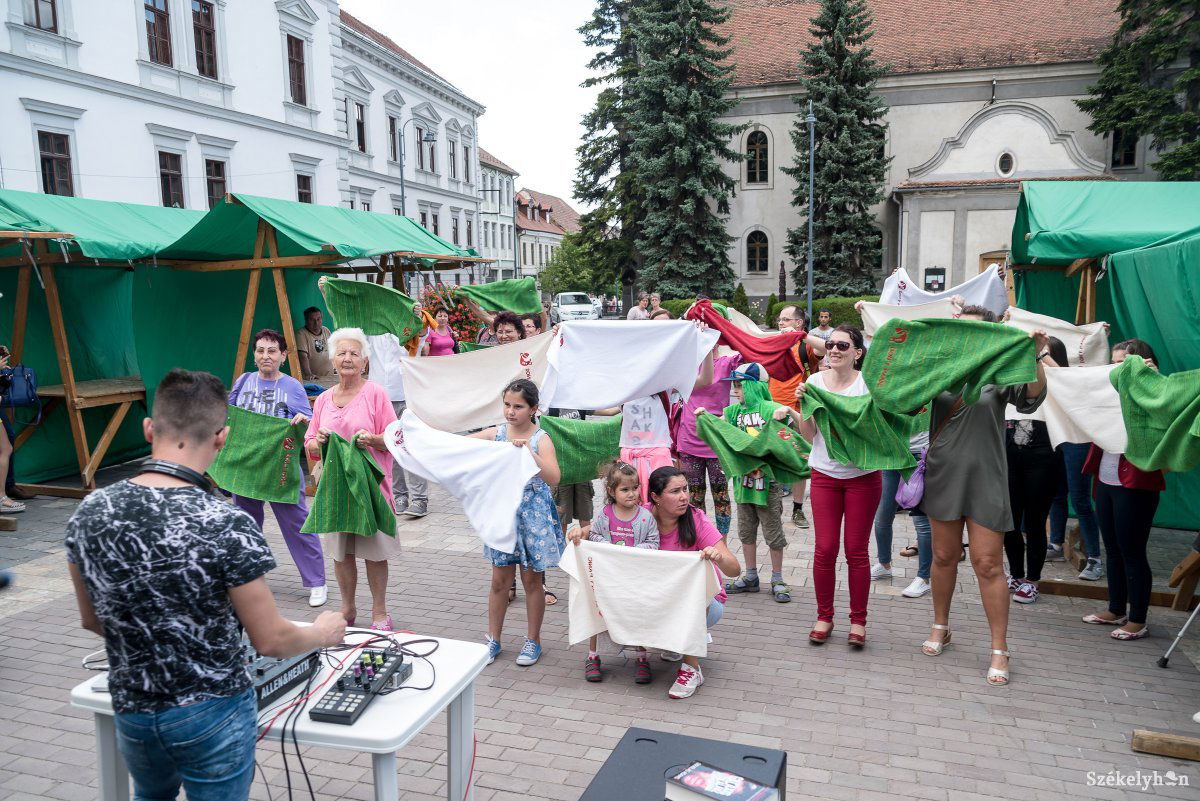 &bullet;  Fotó: Veres Nándor