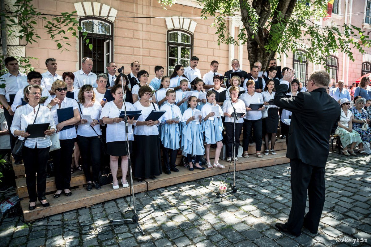 &bullet;  Fotó: Barabás Ákos