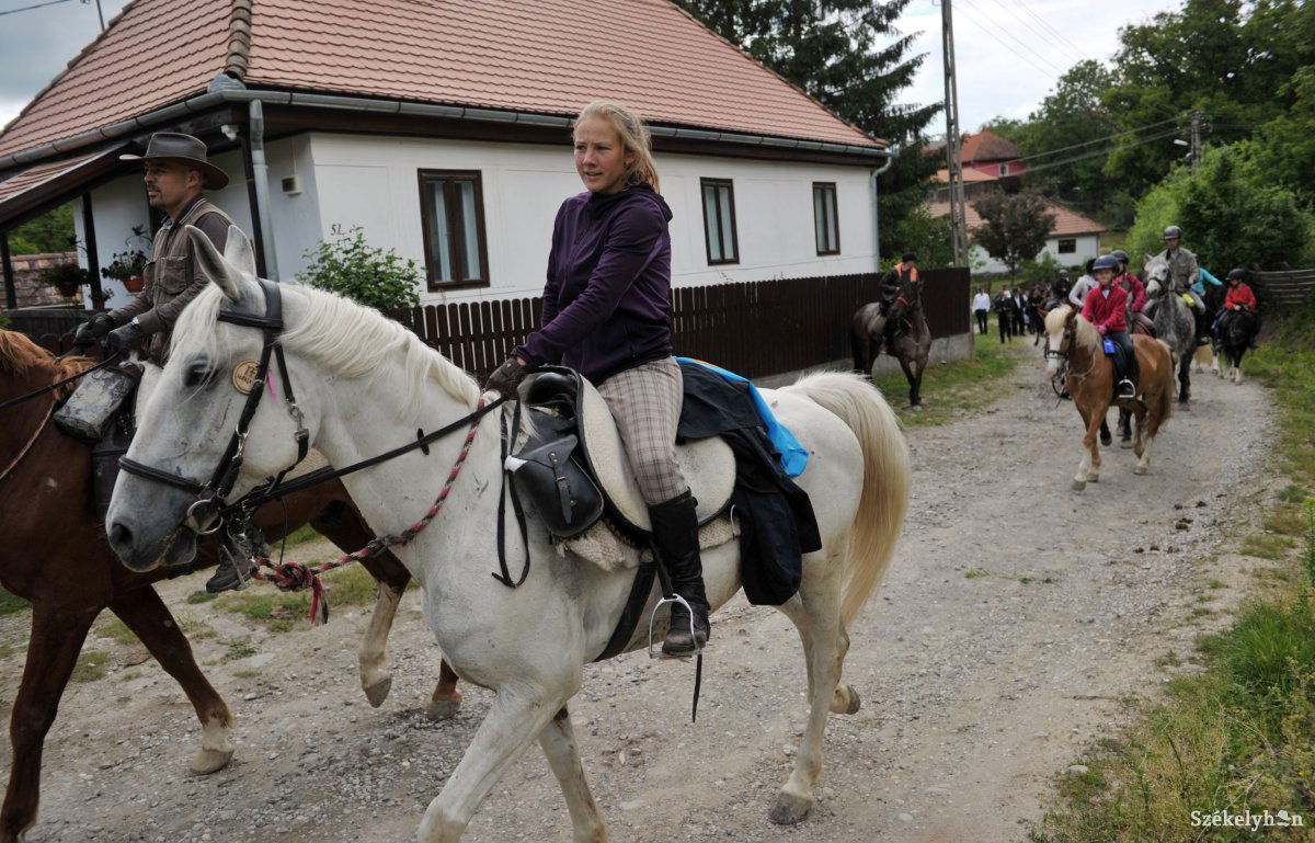 &bullet;  Fotó: Beliczay László