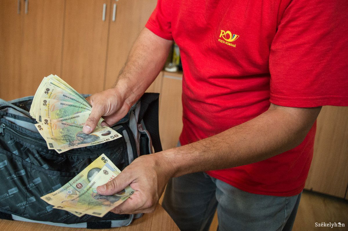 A „felső tízezer”. A különleges nyugdíjak kifizetése egyre nagyobb terhet ró a költségvetésre •  Fotó: Barabás Ákos