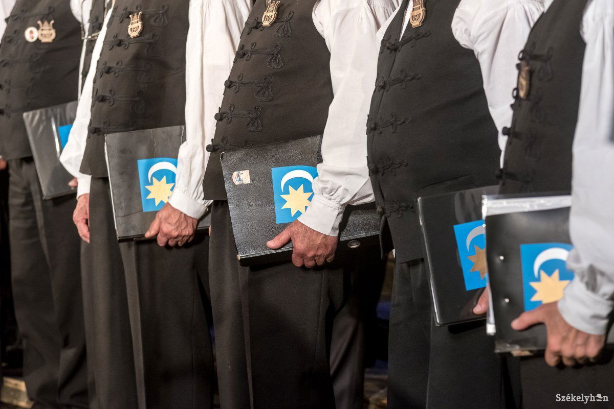 &bullet;  Fotó: Veres Nándor